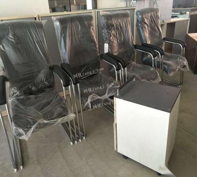 倉庫清倉 | 辦公家具及設備特價處理